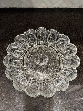 Vintage LE Smith glass doubled egg plate platter 11 1/4 inch diameter